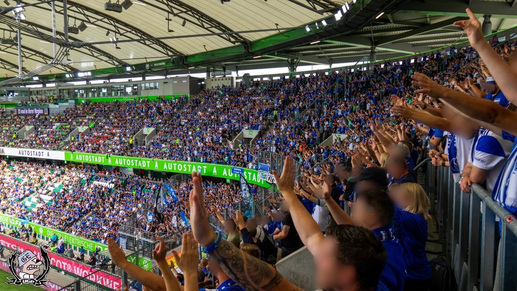 10_WEB_20220820_BL_03_wolfburg_M_012