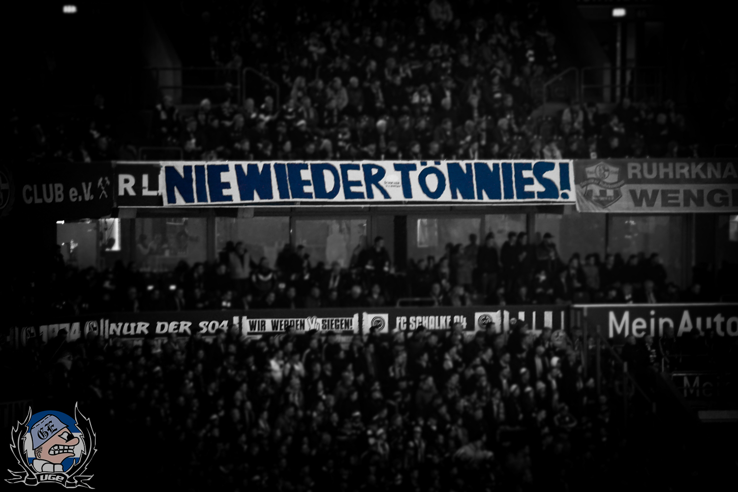 01_WEB_20230226_BL_22_VFB_h_ss_12-1