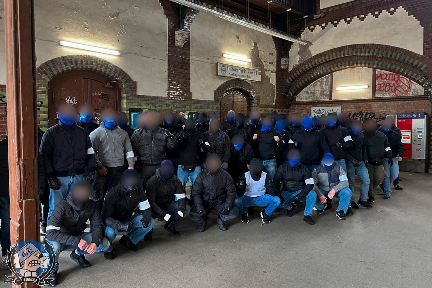 002_WEB_20240224_2BL_23_FCM_A
