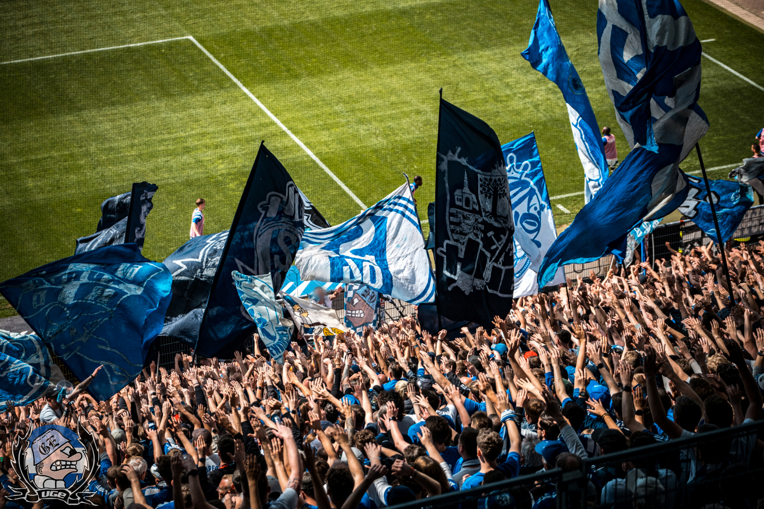 WEB_006_20250427_2BL_31_FCK_A_JA_041