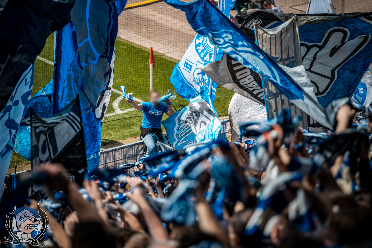 WEB_010_20250427_2BL_31_FCK_A_JA_037