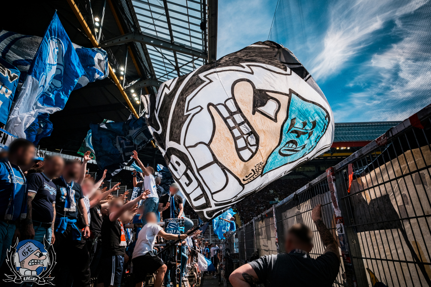 WEB_013_20250427_2BL_31_FCK_A_JA_084