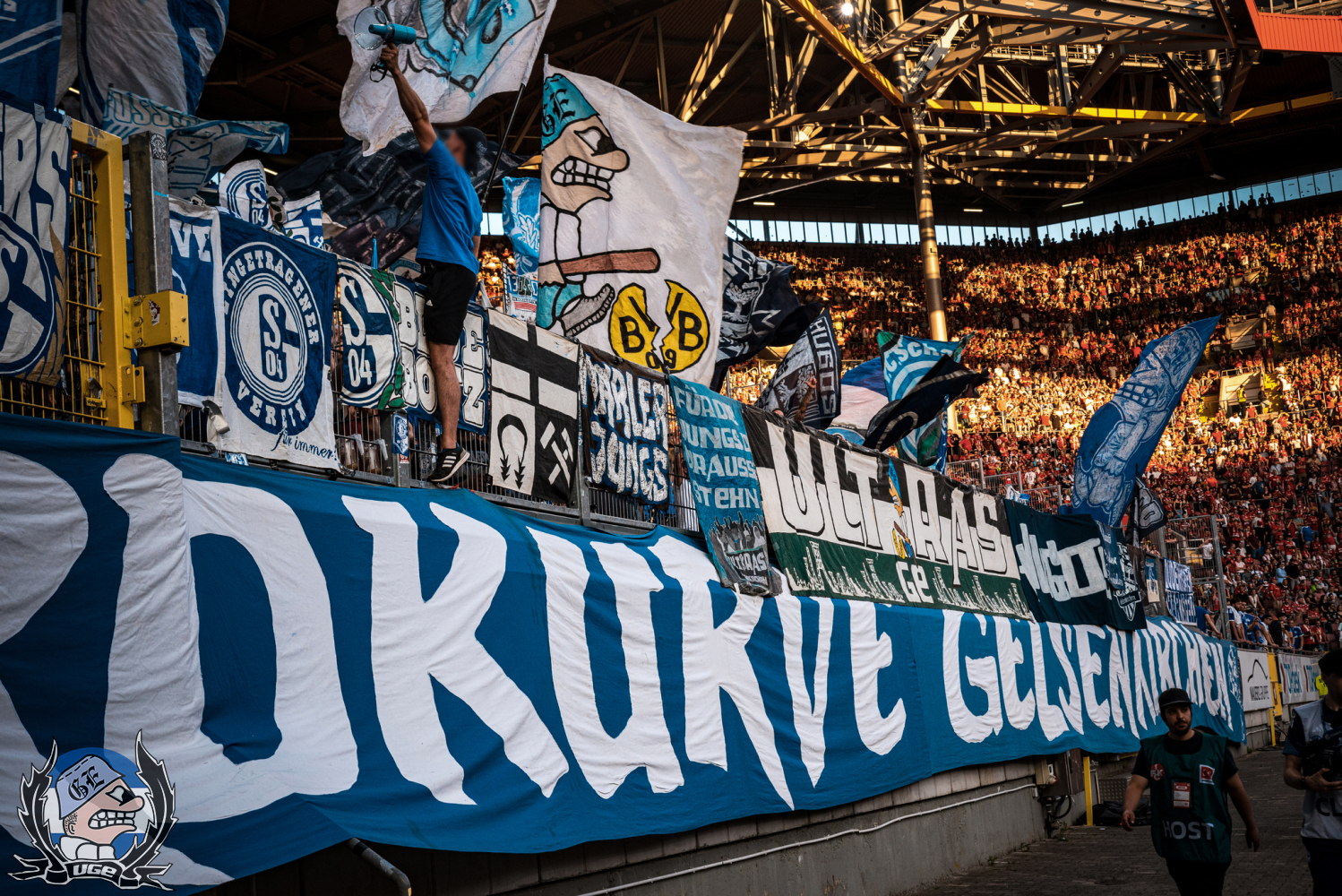 WEB_014_20250809_2BL_02_1FCK_a_STB_9430