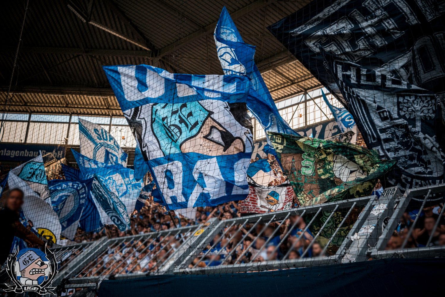 WEB_010_20250920_2BL_6_FCM_A_JA_052