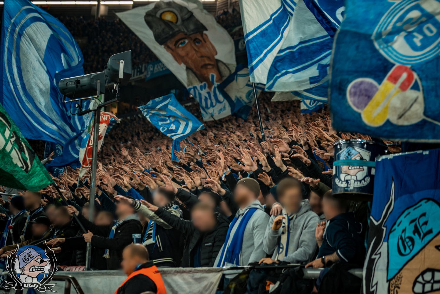 WEB_009_20251024_2BL_10_SVD_H_STB_5696