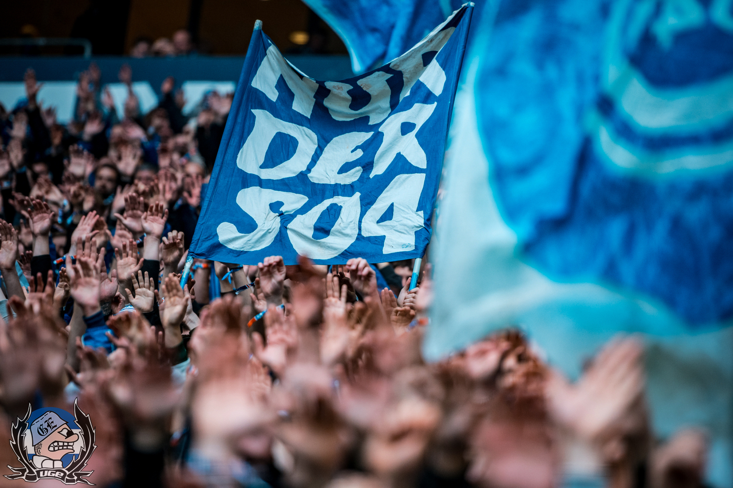 WEB_007_20251108_2BL_12_SVE_h_STB_8345