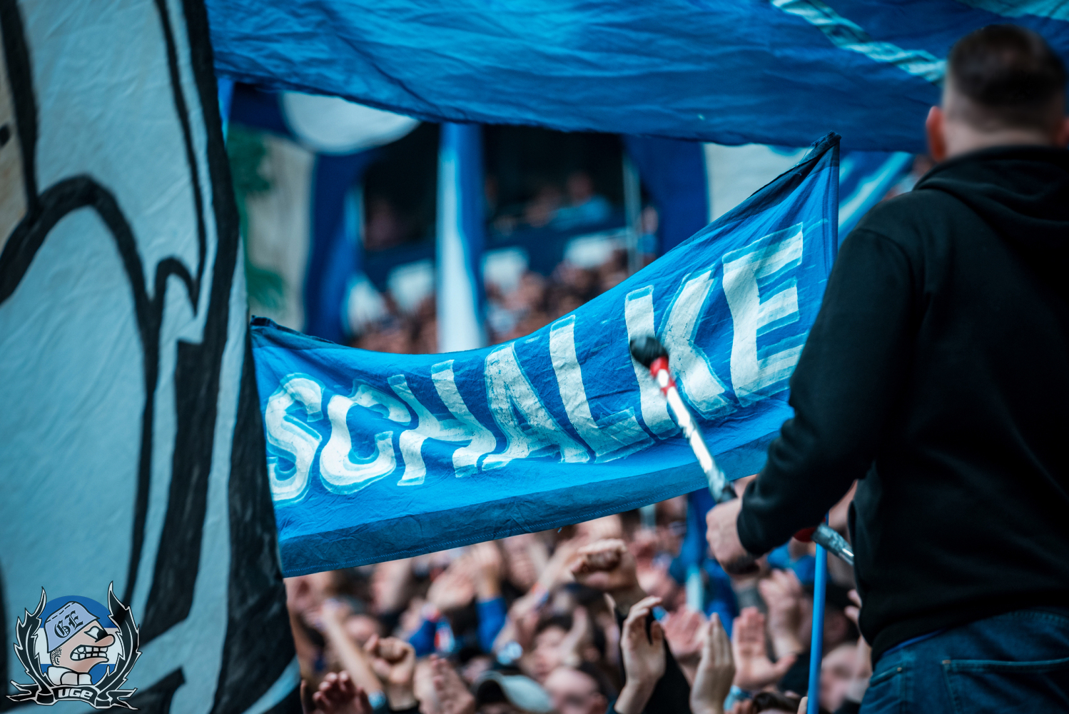 WEB_011_20251108_2BL_12_SVE_h_STB_8103