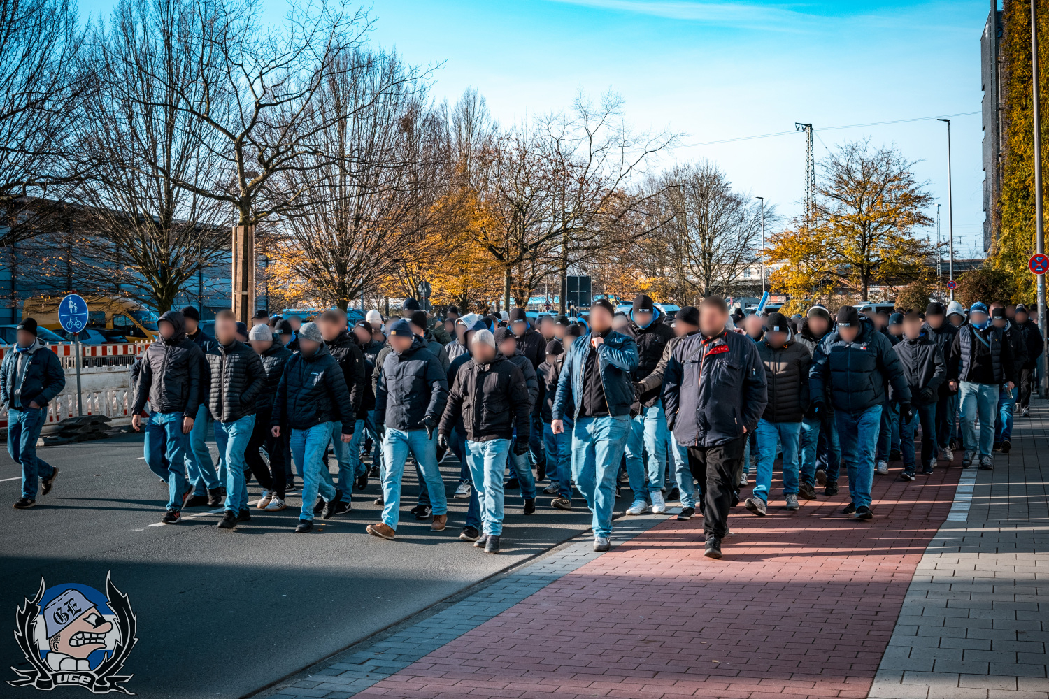 001_WEB_20251122_2BL_13_SCP_A_JA_001