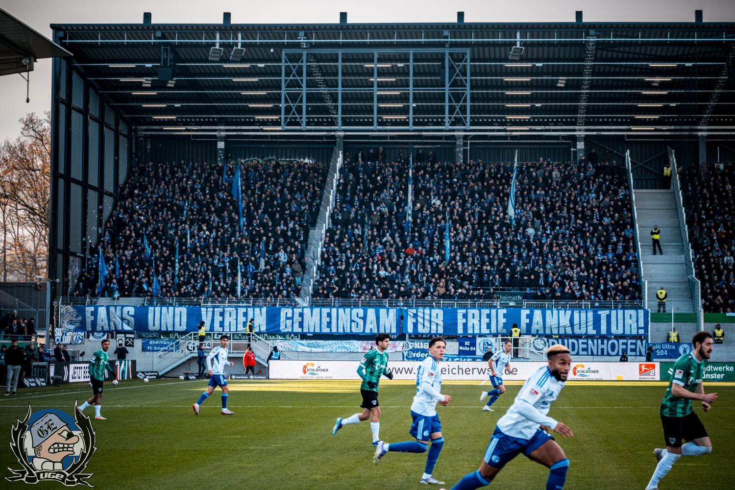 002_WEB_20251122_2BL_13_SCP_A_JA_002