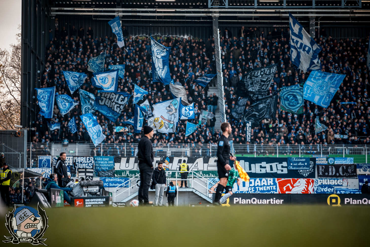 005_WEB_20251122_2BL_13_SCP_A_JA_004