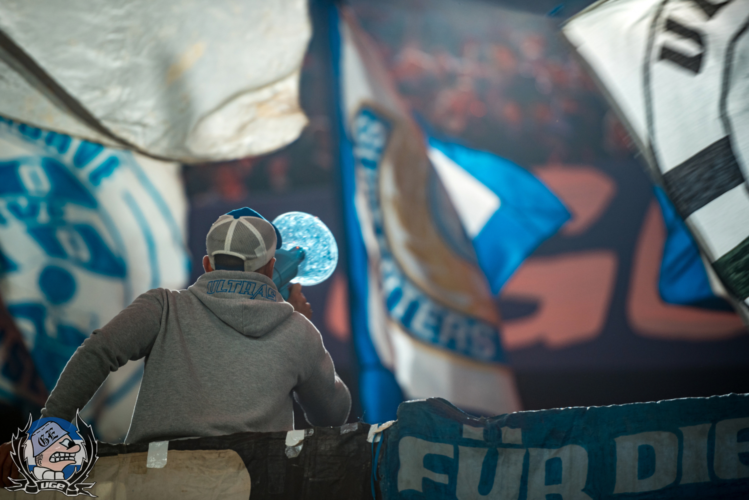 WEB_008_20251205_2BL_15_F95_a_STB_1910