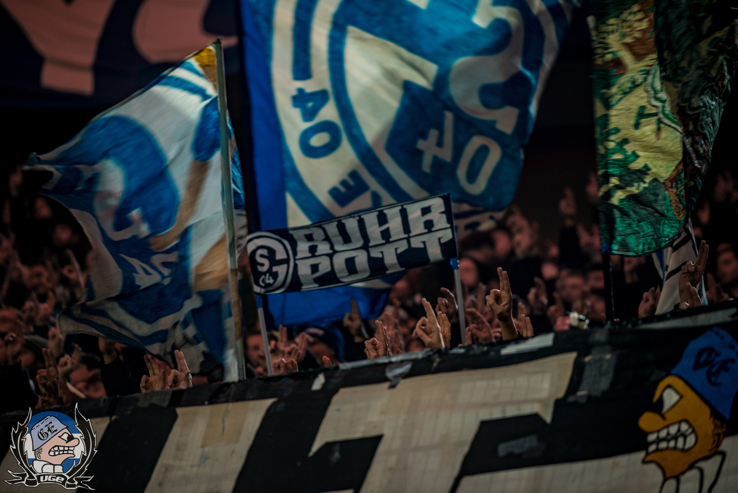 WEB_010_20251205_2BL_15_F95_a_STB_1864