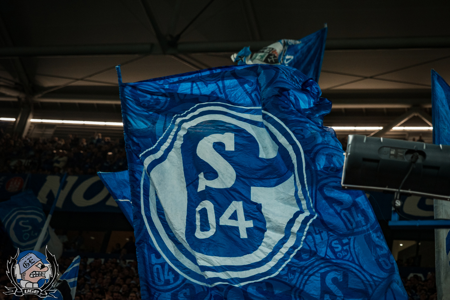 WEB_015_20220306_2BL_25_BIE_H_STB_8088