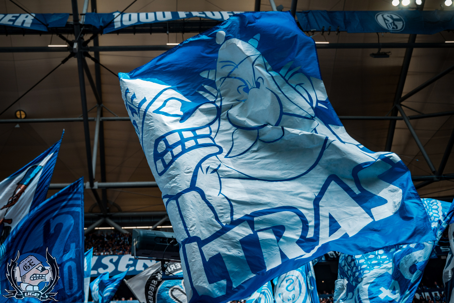 WEB_008_20260405_2BL_28_KSC_H_STB_1725