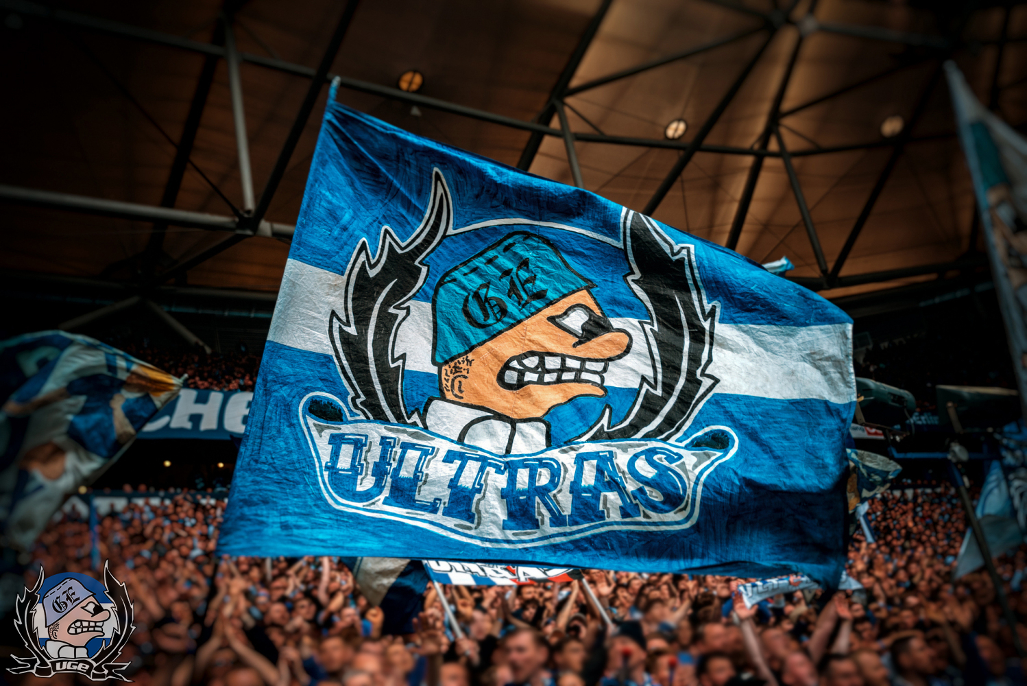 WEB_012_20260419_2BL_30_MUE_h_STB_3265