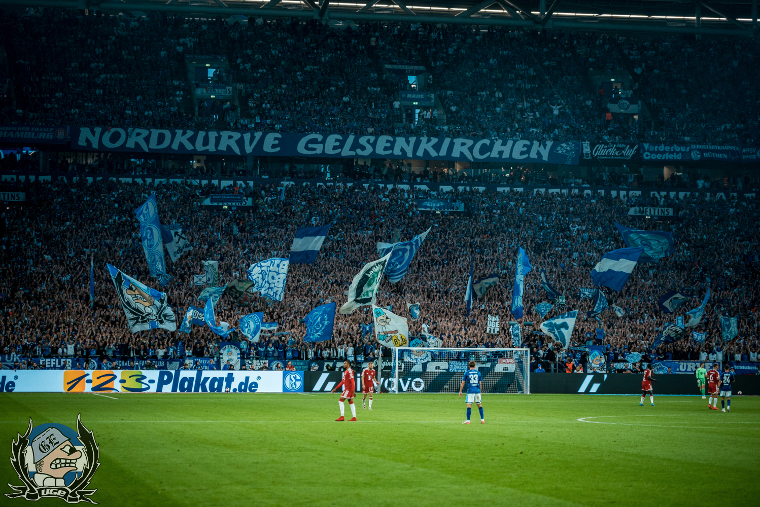 WEB_021_20260905_02_BL_FCB_H_STB_8879
